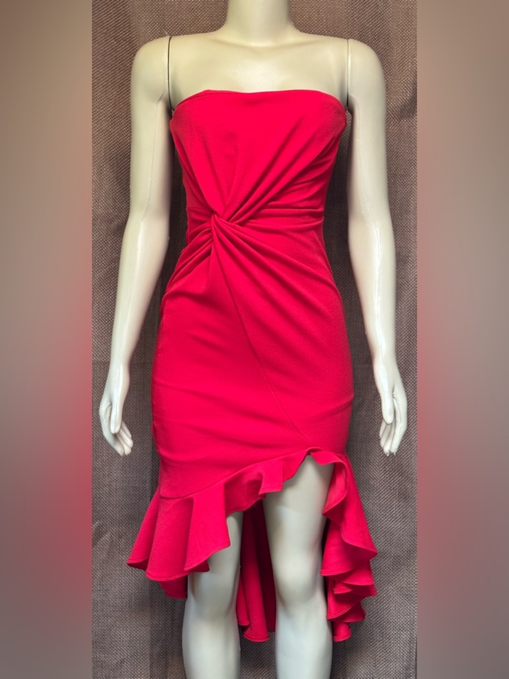 Here Comes the Sun Sz M Strapless High-Low Dress in Fuchsia